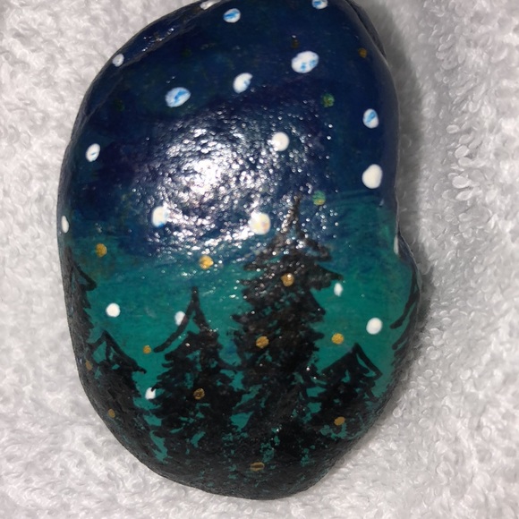 STARY NIGHT SUMMER HAND-PAINTED ROCK - Picture 3 of 5